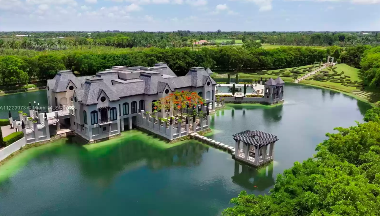 Chateau Artisan, a castle on a man-made island in Florida, is now for sale