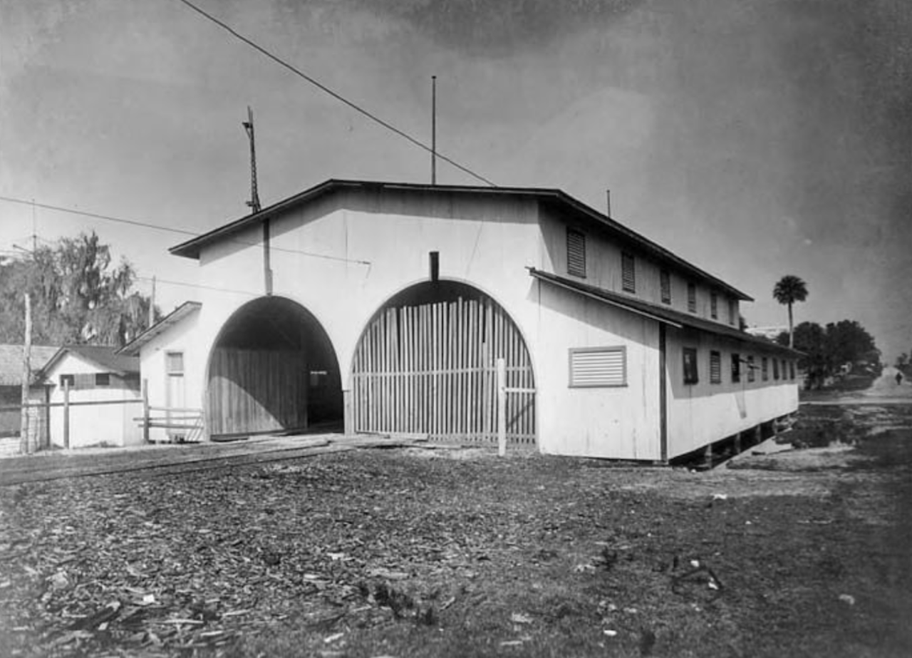 These vintage photos show how much Tampa's streetcar has changed