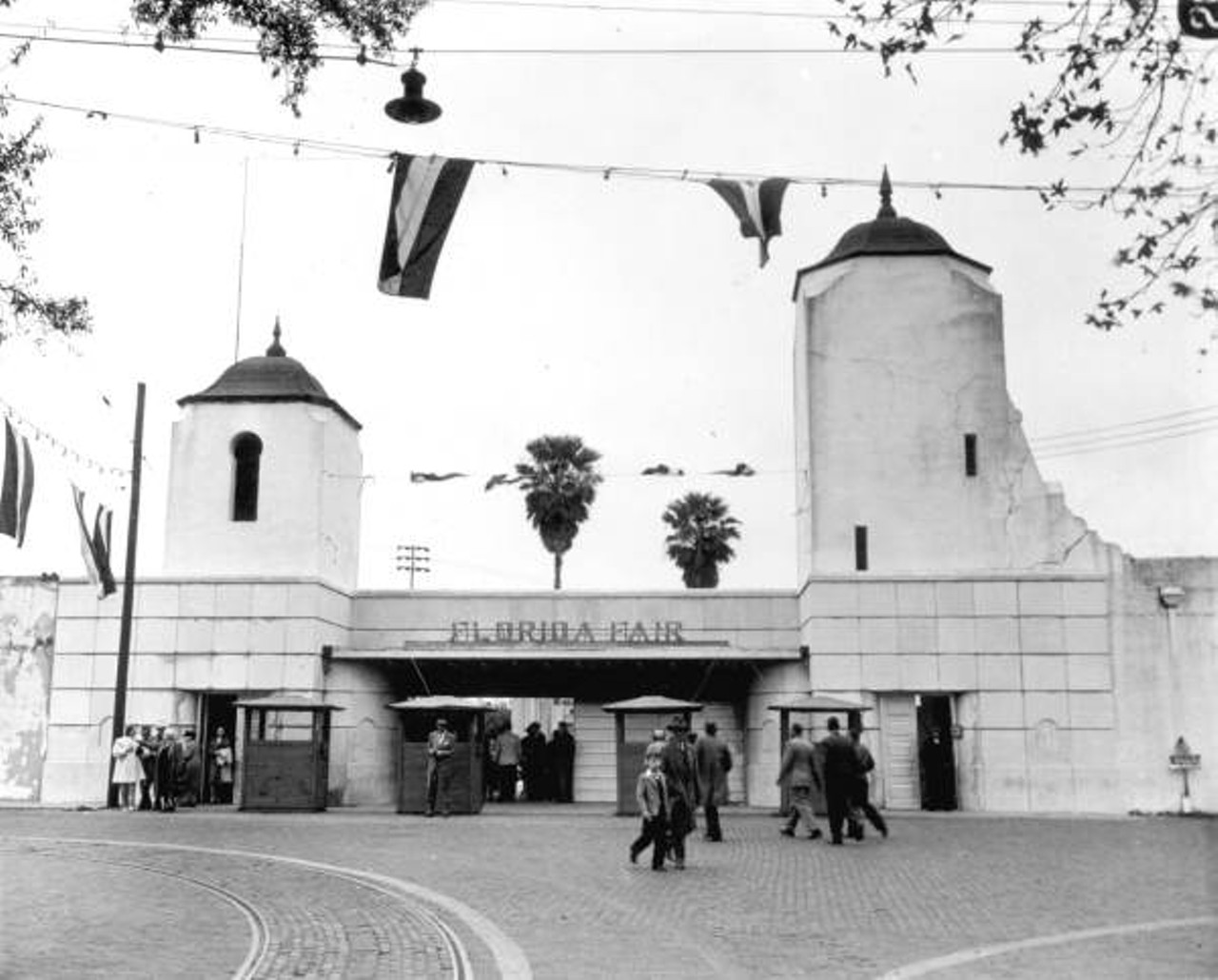 Entrance gateway to the Florida State Fair, 1947