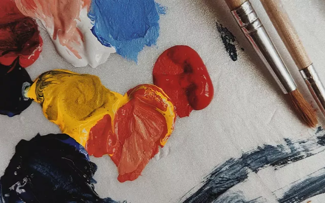 Image: Workshop: Dal&iacute; inspired plate painting
